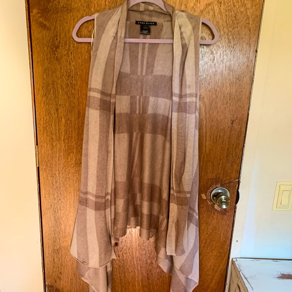 Como Black, Cream and brown vest M